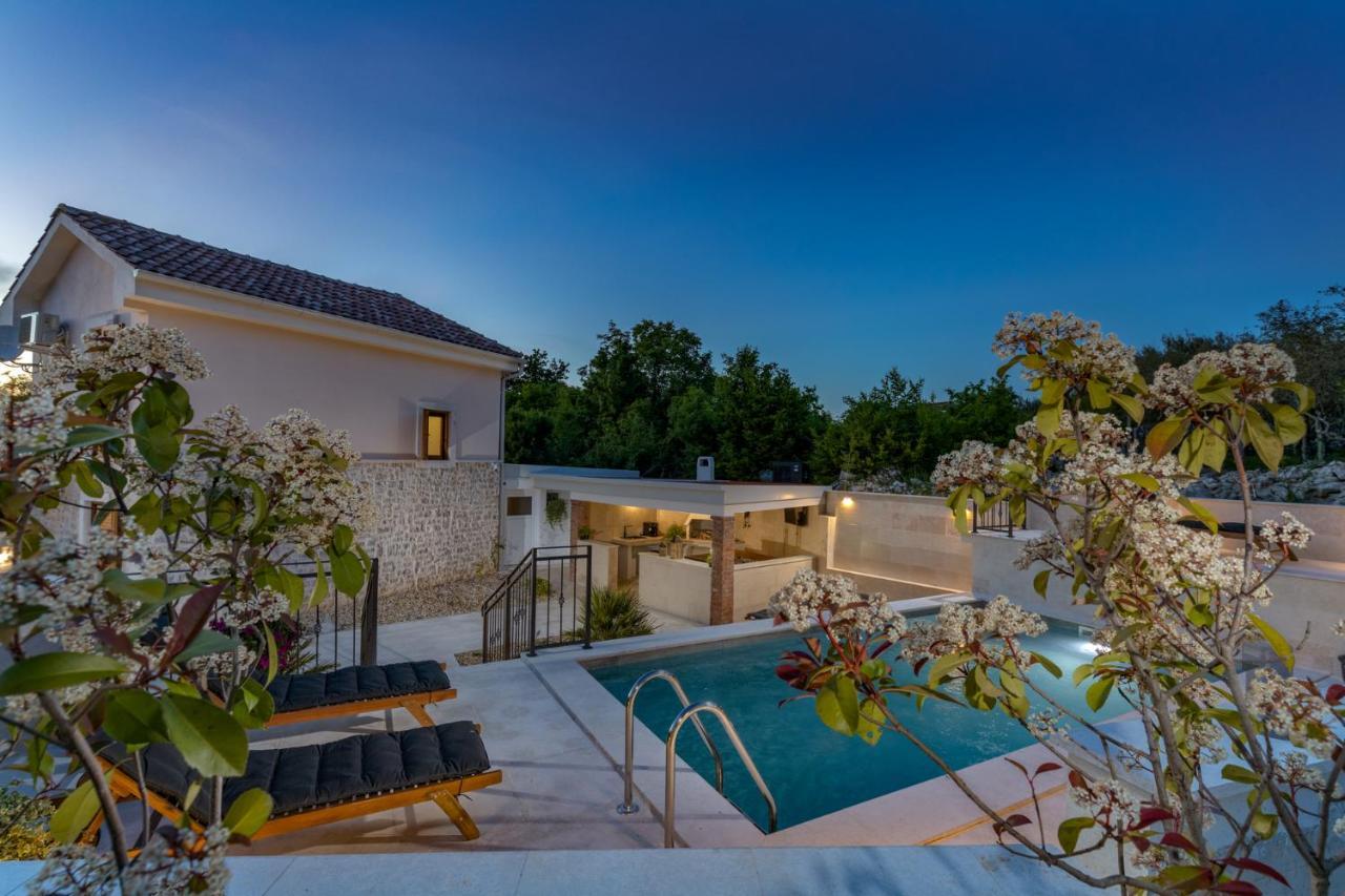 Villa Oasa Malinska Bagian luar foto
