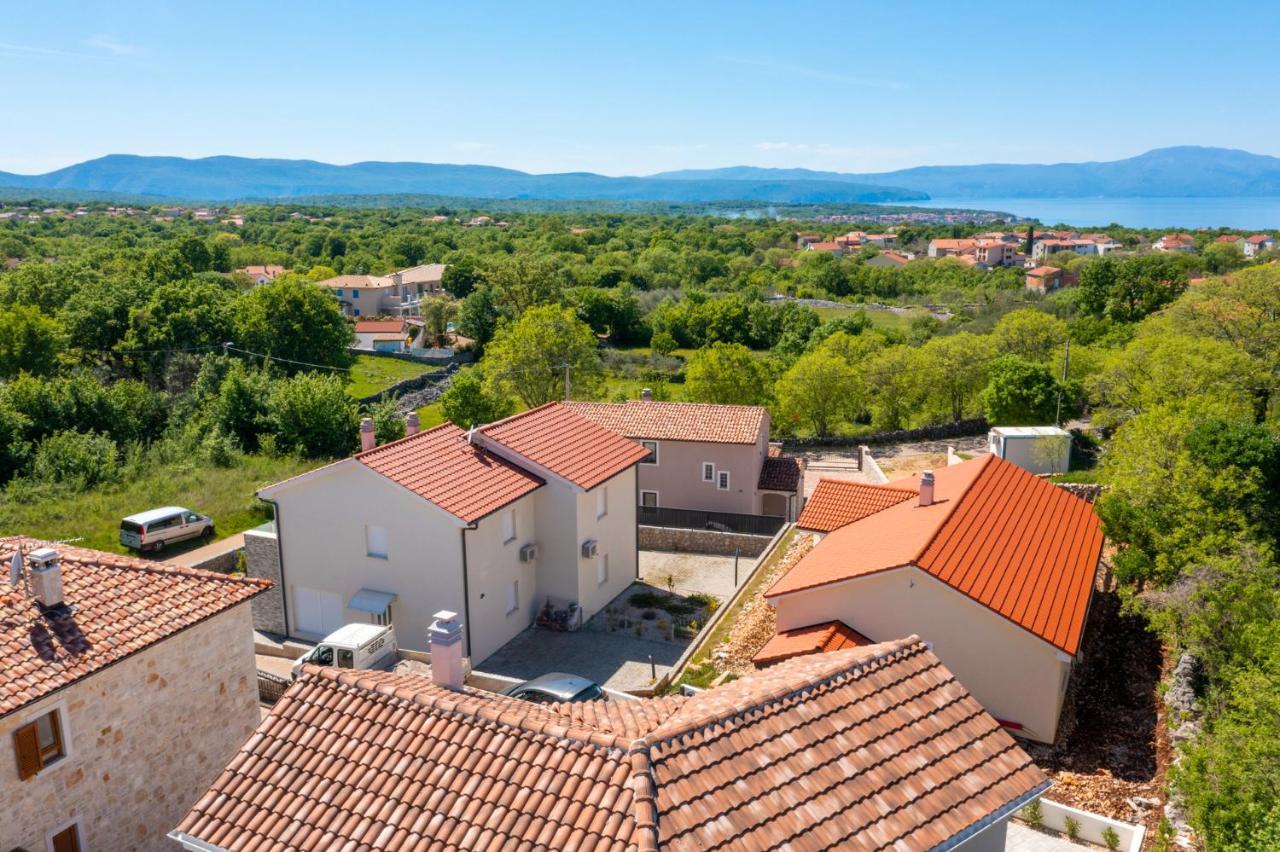 Villa Oasa Malinska Bagian luar foto
