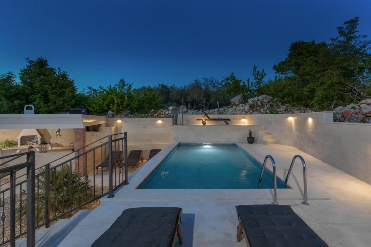 Villa Oasa Malinska Bagian luar foto