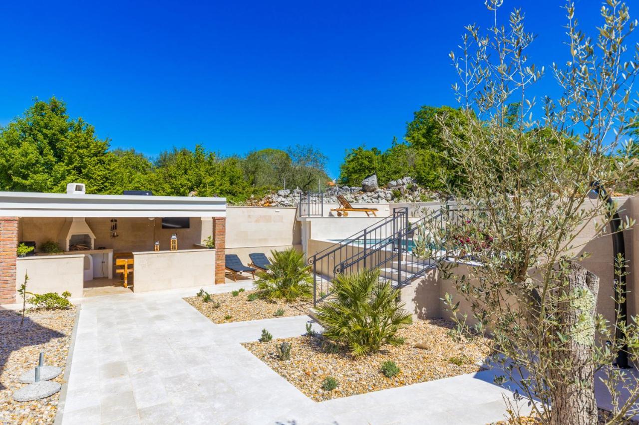 Villa Oasa Malinska Bagian luar foto